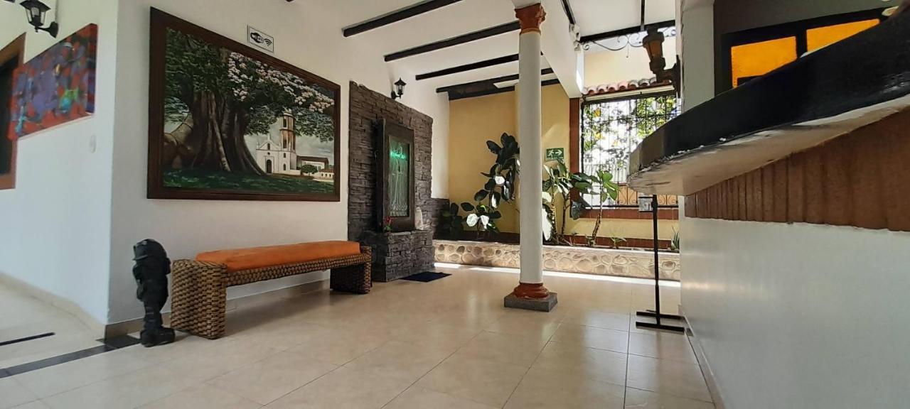 Hotel Boutique Ceiba Real Gigante Esterno foto