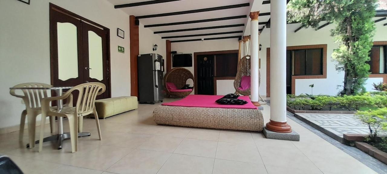 Hotel Boutique Ceiba Real Gigante Esterno foto